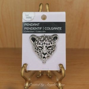 Leopard Rhinestone Pendant